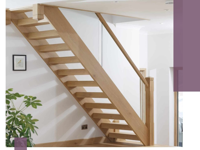 Изготовление деревянных лестниц под ключ в Курске для дома