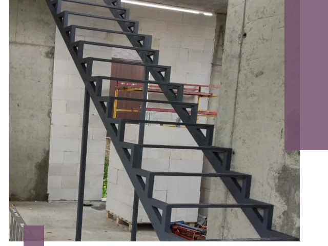 Демонтаж металлических лестниц в Курске быстро и безопасно