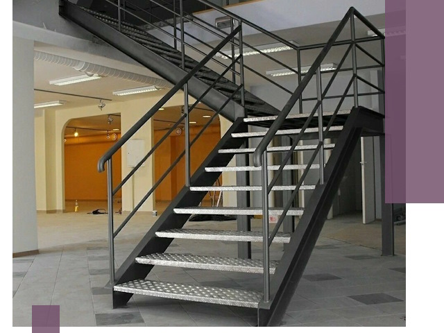 Лестницы для офиса в Курске: изготовление, монтаж, демонтаж