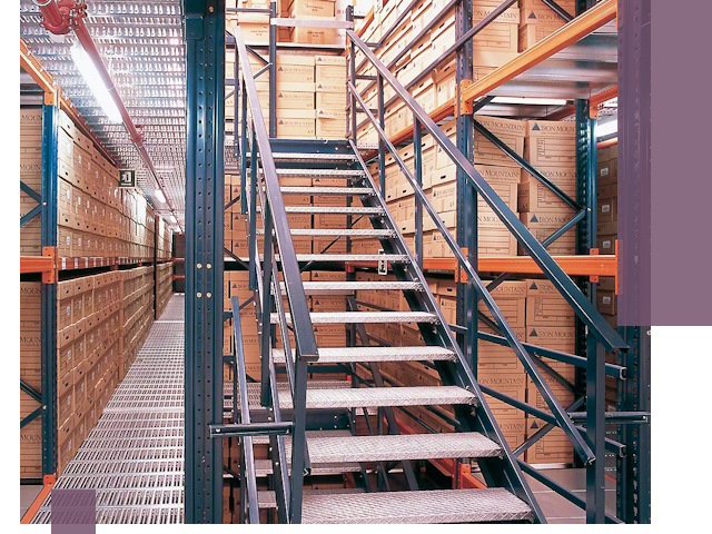 Лестницы складские прочные и безопасные под ключ в Курске