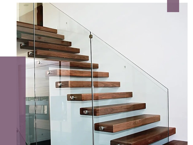 Стеклянные перила для лестницы в Курске от 15115 руб.