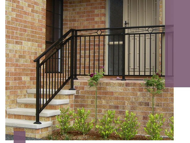 Уличные перила из металла под ключ в Курске