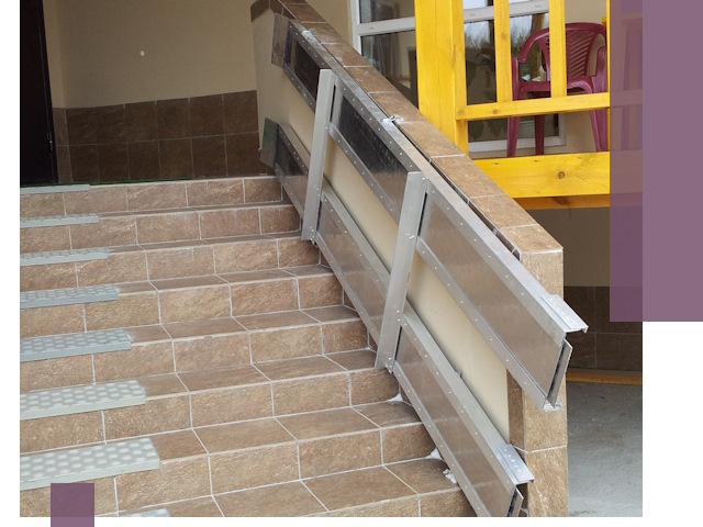 Откидные пандусы под ключ в Курске — монтаж и демонтаж