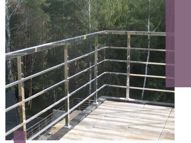 Парапеты из нержавеющей стали в Курске — изготовление и монтаж